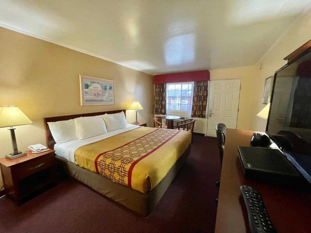 Passport Inn Somers Point - Somers Point Dış mekan fotoğraf